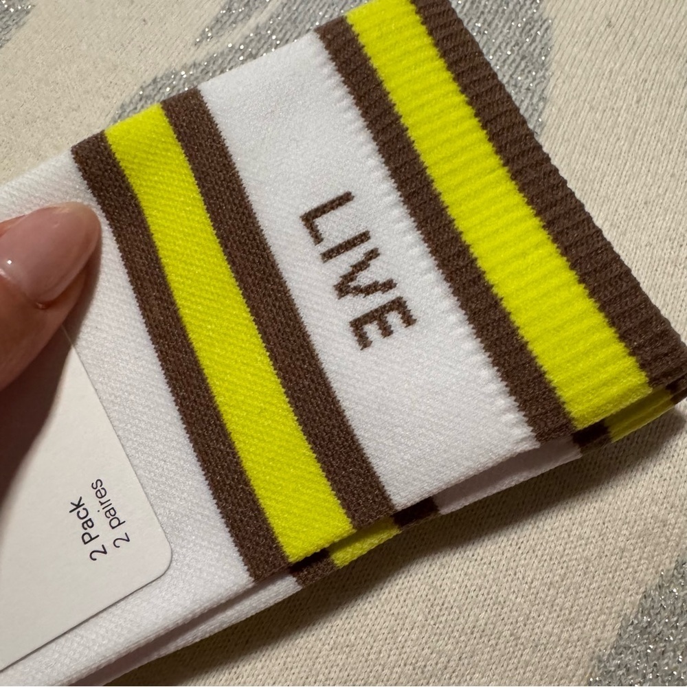 lululemon athletica White and Lime Mid Crew Socks - Picture 4 of 4